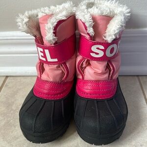 Kids Sorel winter boots!